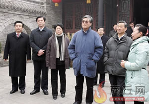 &ldquo;中国特色城市化道路发展战略研究&rdquo;课题组莅商调研